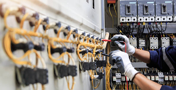 Professional Electrician technician working in Takoma Park, MD